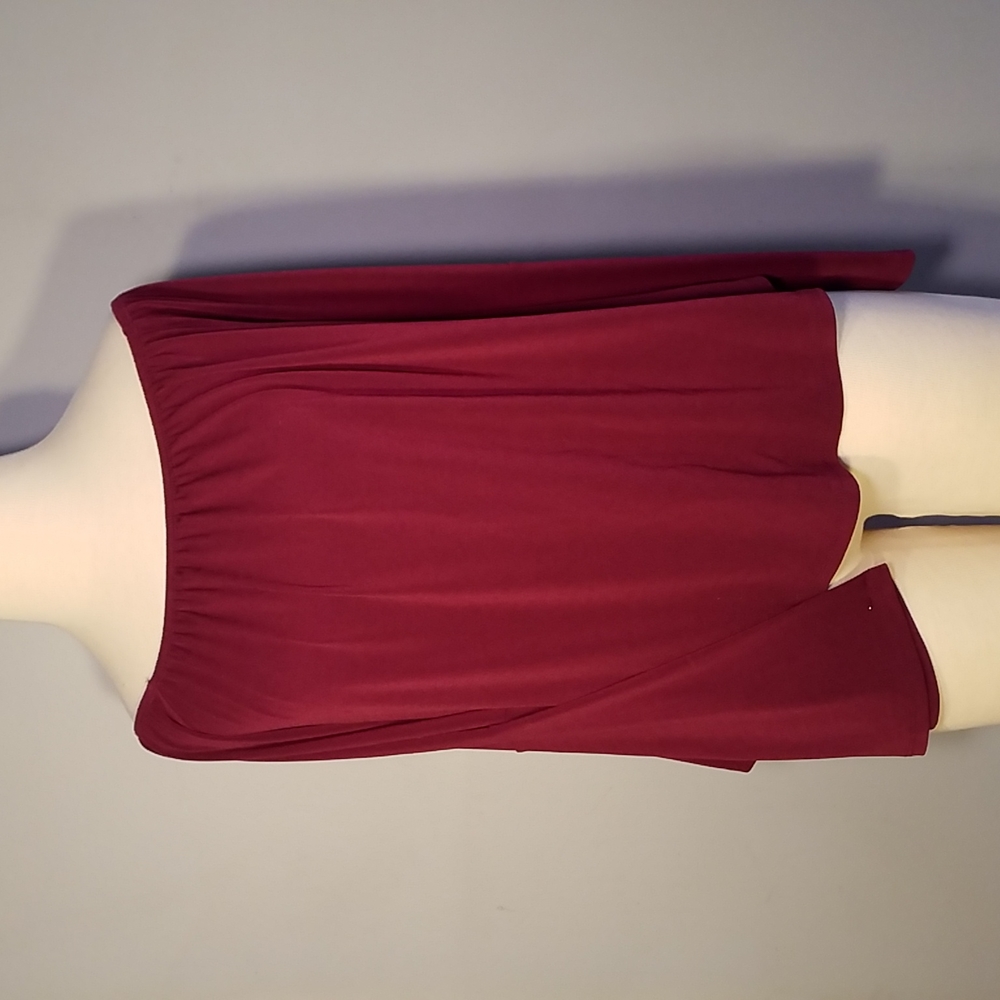 3/$25 EXPRESS OFF SHOULDER Bell Sleeve TOP XS DEEP BURGANDY PLUM